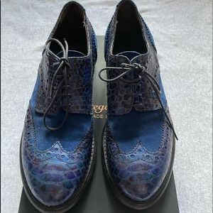 Iridescent Blue Oxfords from Italy